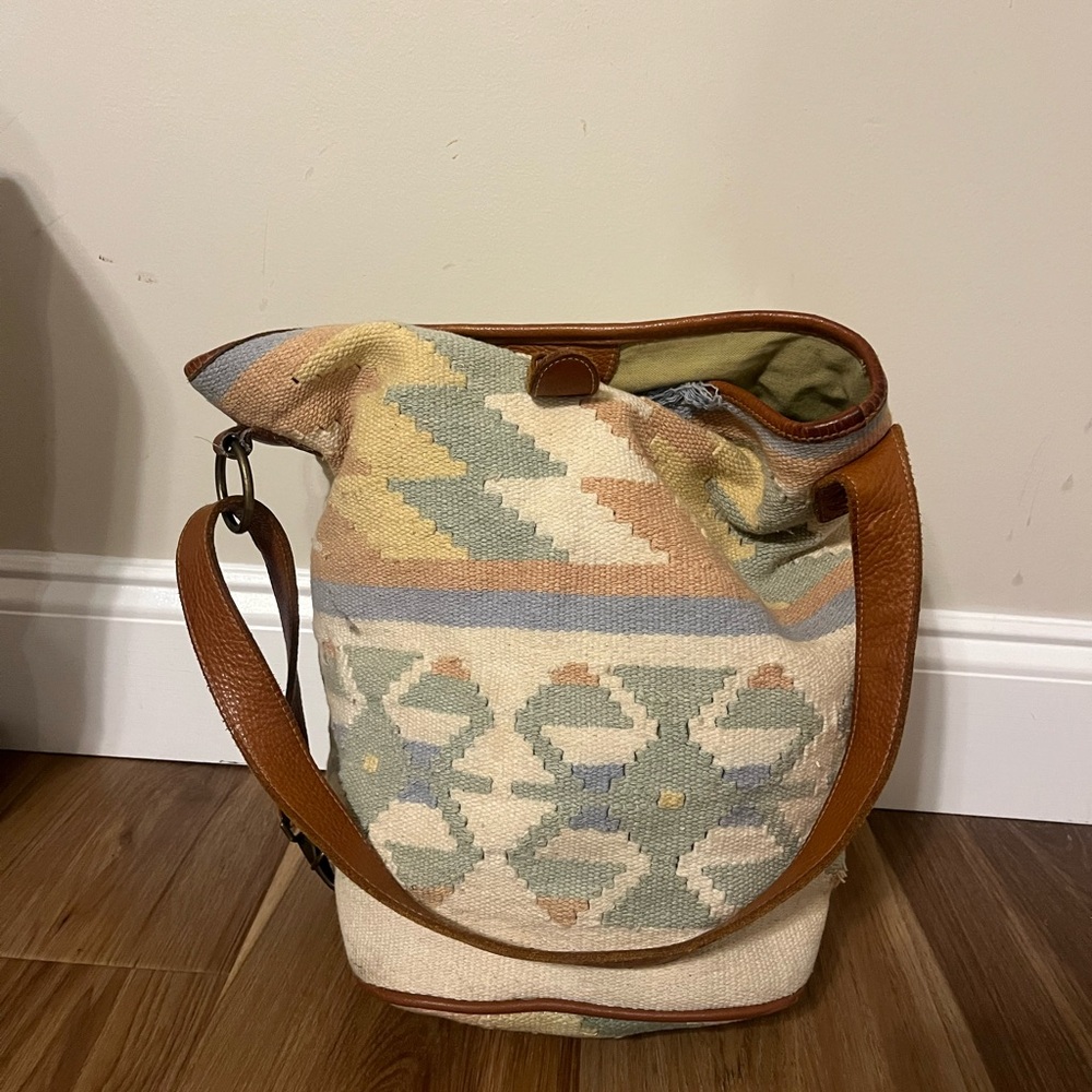 Vintage 1990’s Fossil Canvas Tote Bag with Brown Leather Strap
